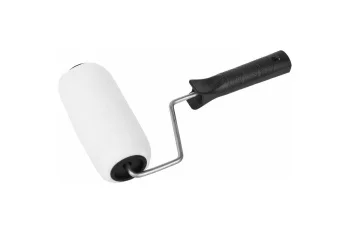 https://cdn.vseinstrumenti.ru/images/goods/ruchnoj-instrument/malyarnyj-instrument/7089044/1200x800/72499544.jpg