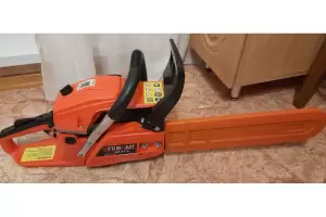 https://cdn.vseinstrumenti.ru/images/goods/sadovaya-tehnika-i-instrument/sadovaya-tehnika-/2096846/1200x800/benzopila-brait-br-4515-01-01-002-019_400726.jpg